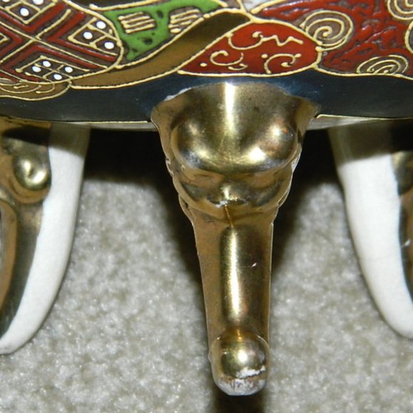 Antique Incense Burner Japan Satsuma Moriage Earthenware Foo Dog Hand Painted - Picture 4 of 16